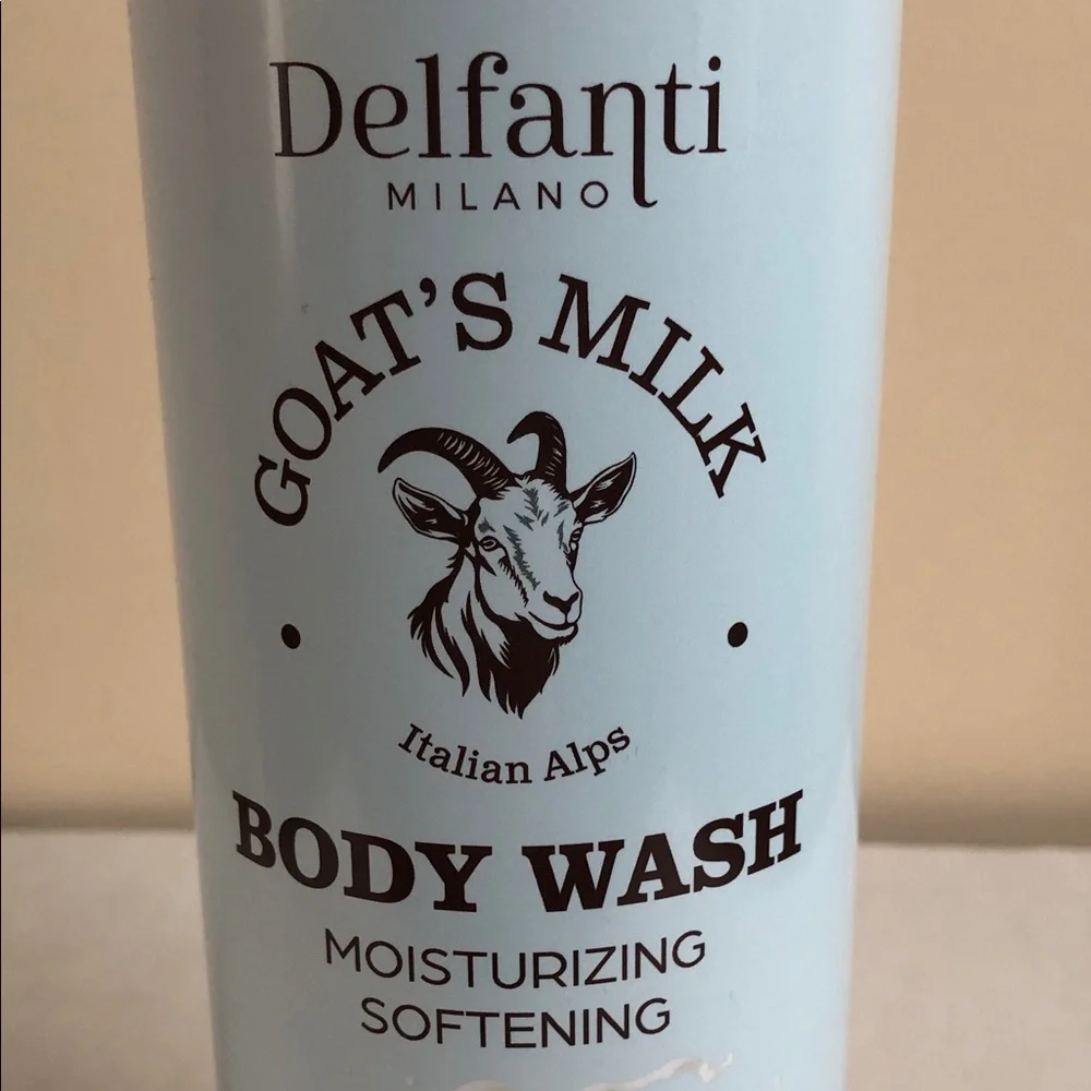 SELA SIPRES Delfanti Milano Goat's Milk Body Wash - Picture 2 of 9